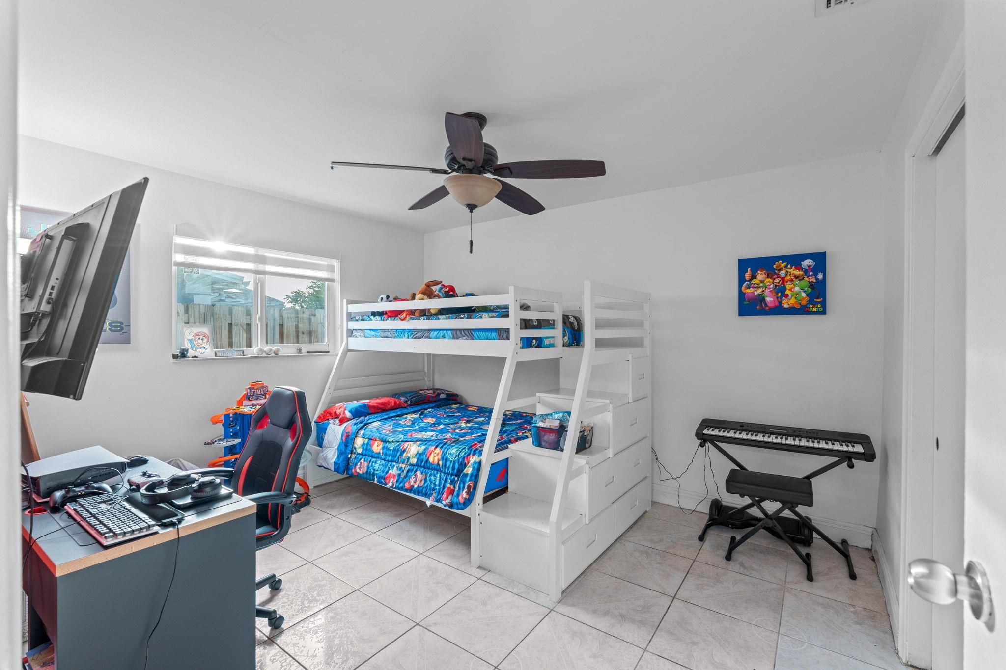 Sunrise Golf Village Sec - Residential