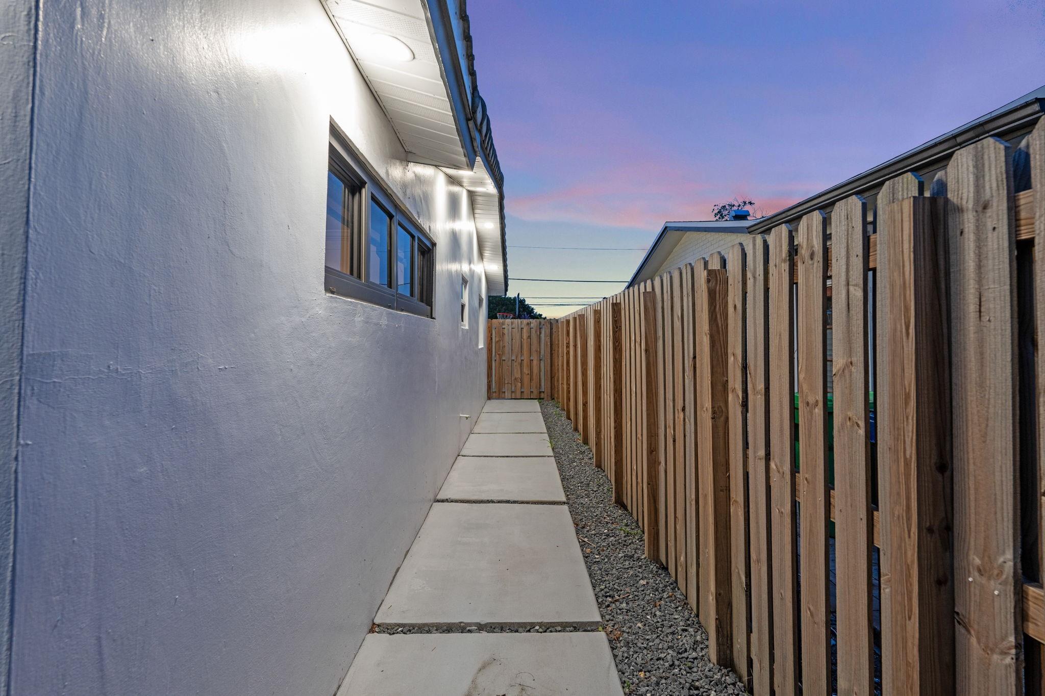 Sunrise Golf Village Sec - Residential