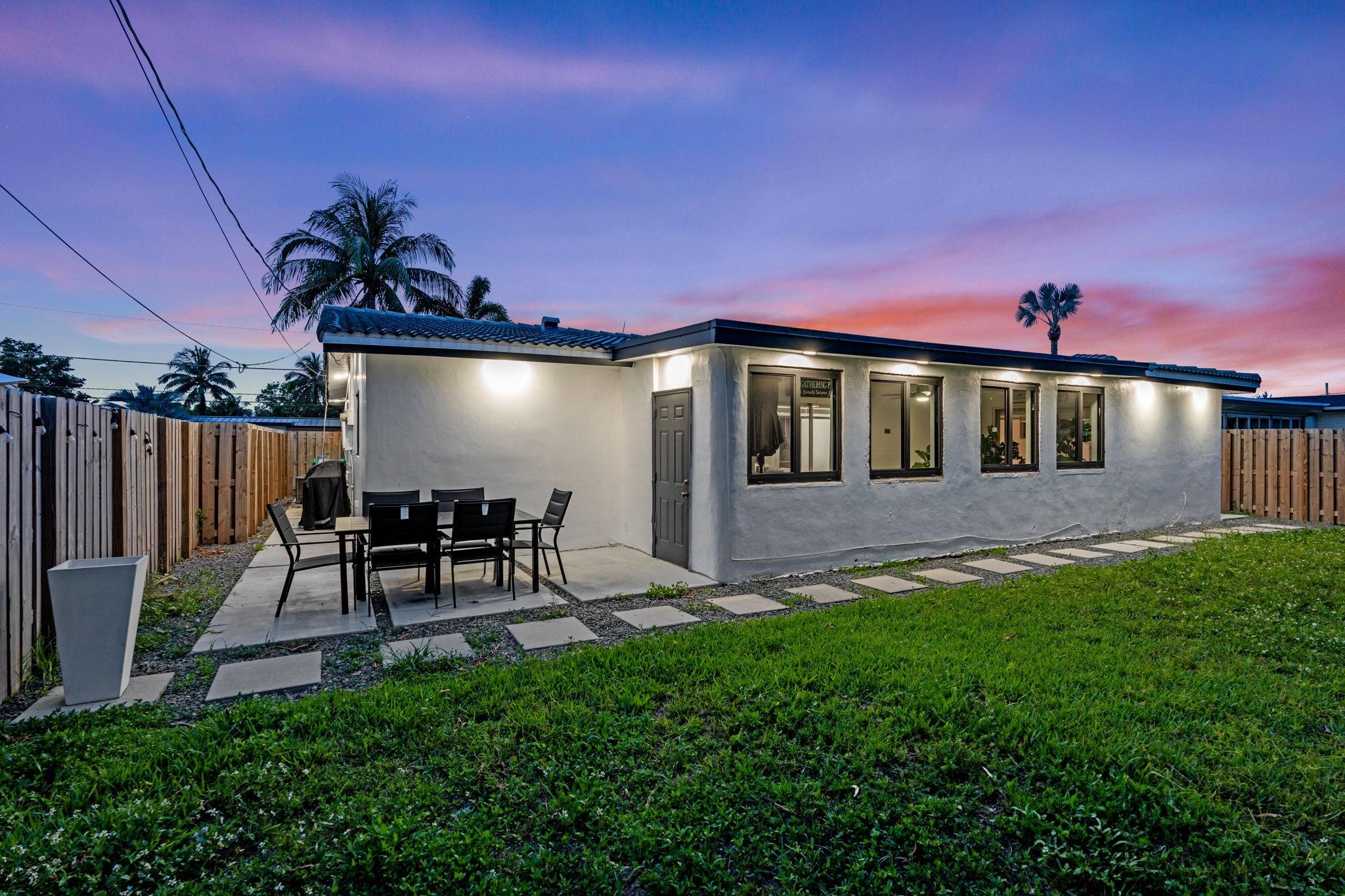 Sunrise Golf Village Sec - Residential