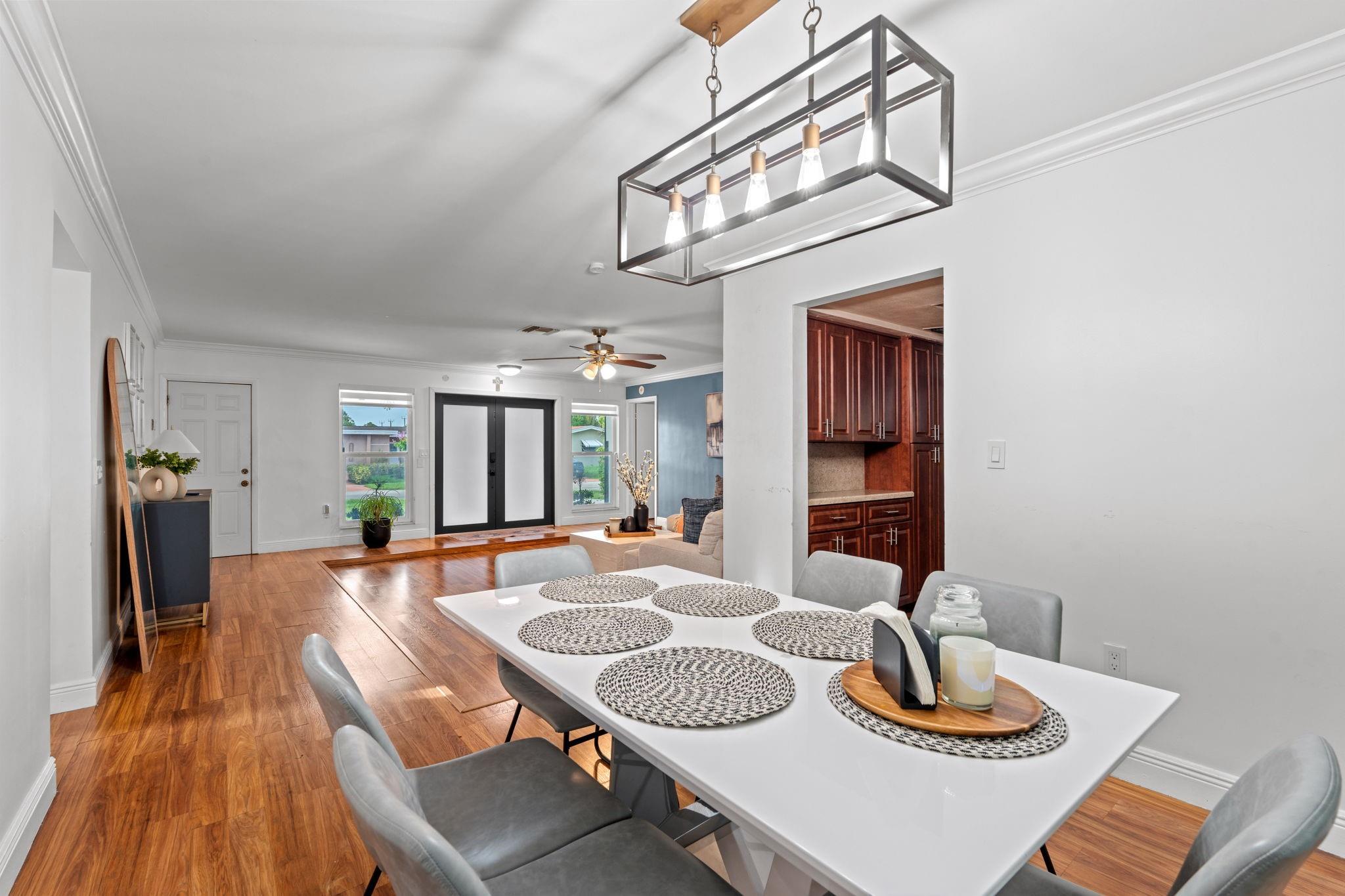Sunrise Golf Village Sec - Residential