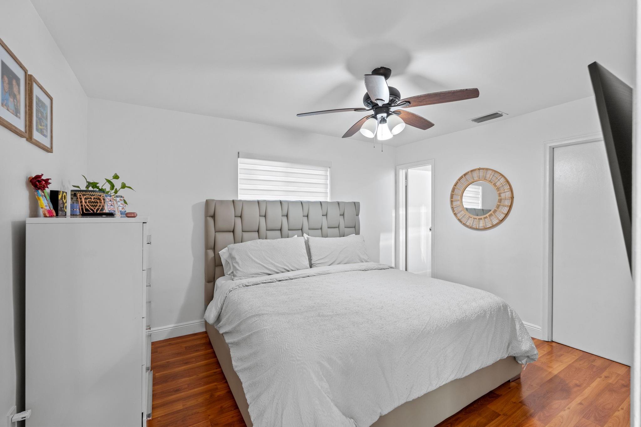 Sunrise Golf Village Sec - Residential