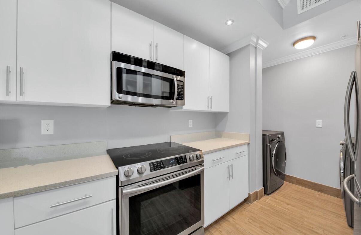 RESIDENCES AT MIDTOWN CONDO - Residential