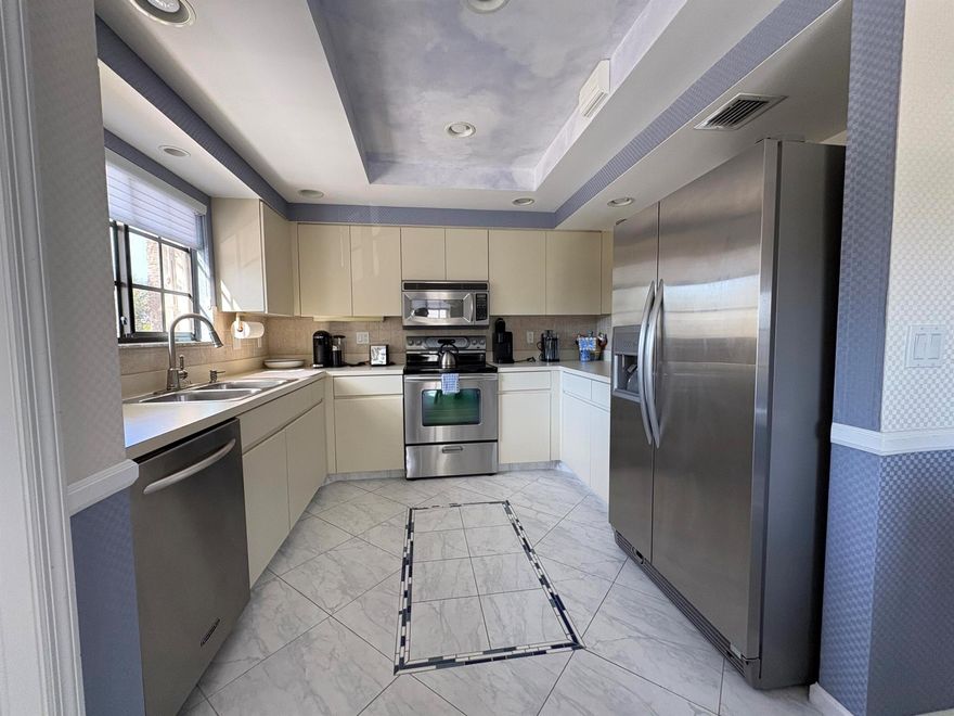 Escape the cold and spend your season in sunny South Florida at Gleneagles Country Club, an all-ages community. This spacious second-floor rental features 2 bedrooms, 2 bathrooms, and a versatile den, all in a prime location near the main clubhouse. Residents enjoy exceptional amenities such as pools, two 18-hole golf courses, tennis and pickleball courts, card rooms, and a wide variety of fitness classes and social events. An ideal seasonal getaway combining comfort, convenience, and an active country club lifestyle.