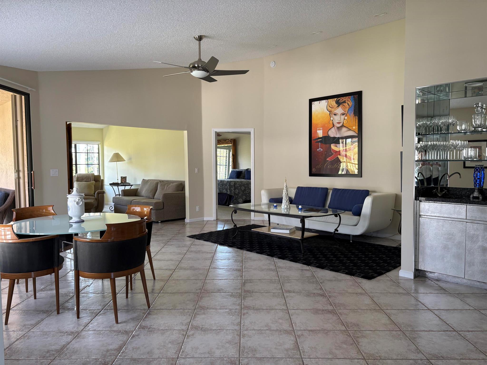 GLENEAGLES CONDO III - Residential Lease