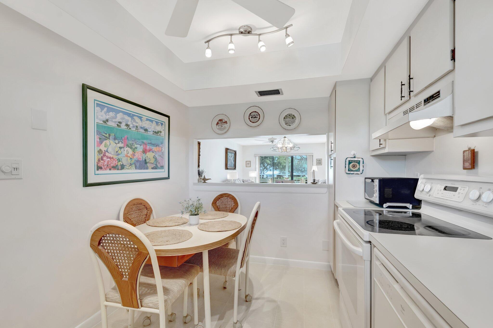 POINCIANA LAKES CONDO - Residential