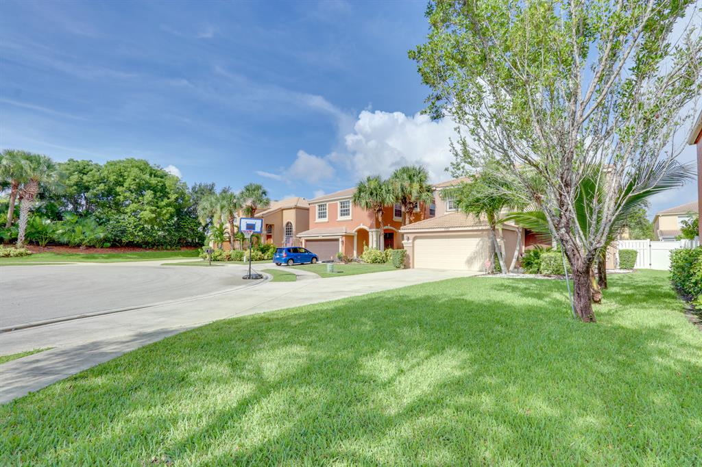 MADISON GREEN 1 PARS A, H AND K - Residential