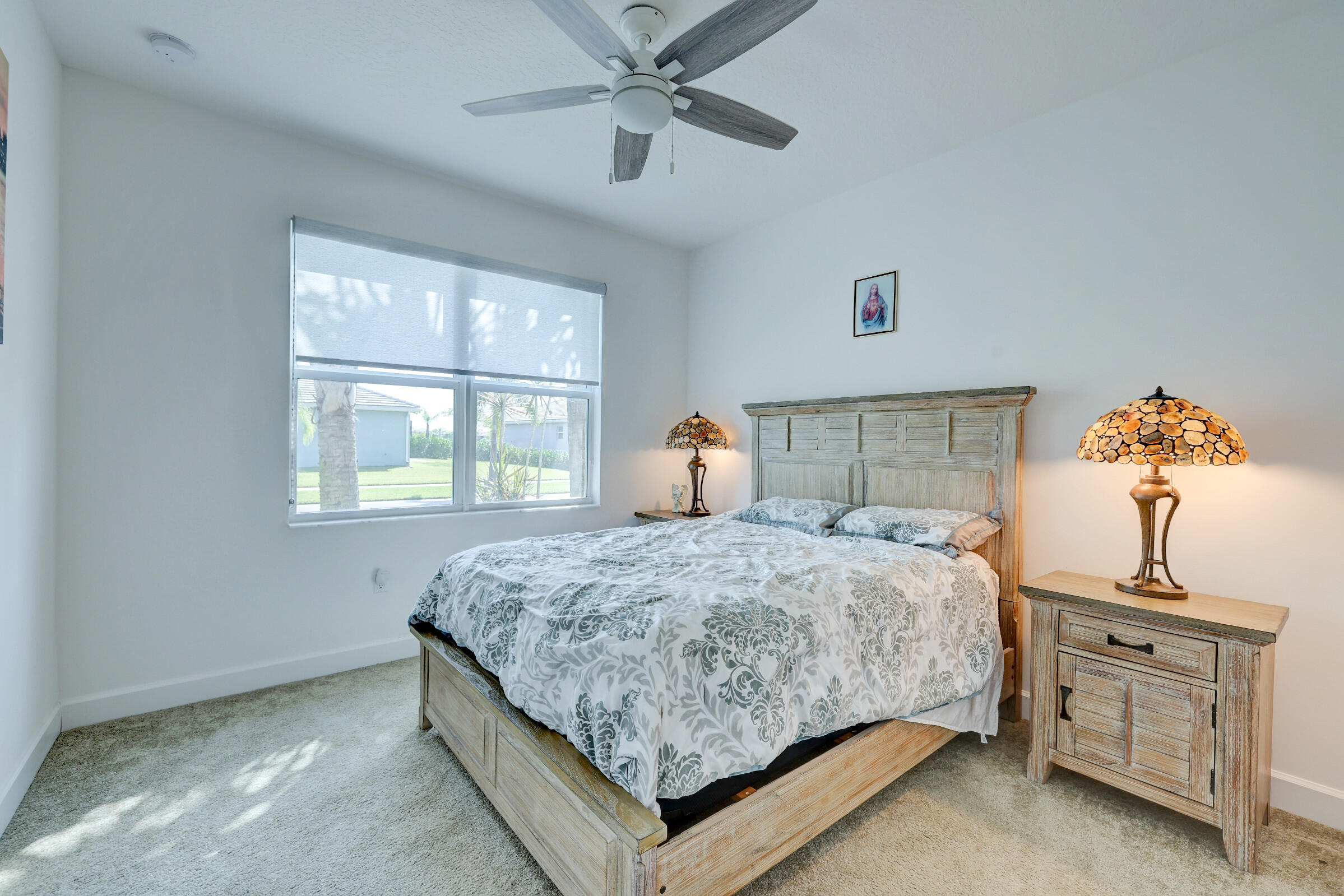 VALENCIA CAY/RIVERLAND - Residential