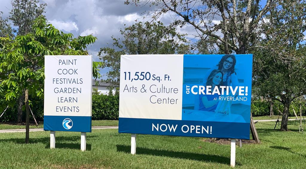 VALENCIA CAY/RIVERLAND - Residential