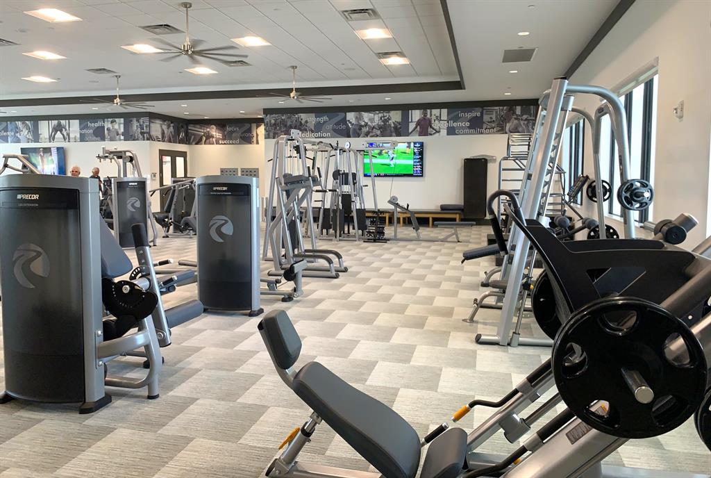 VALENCIA CAY/RIVERLAND - Residential