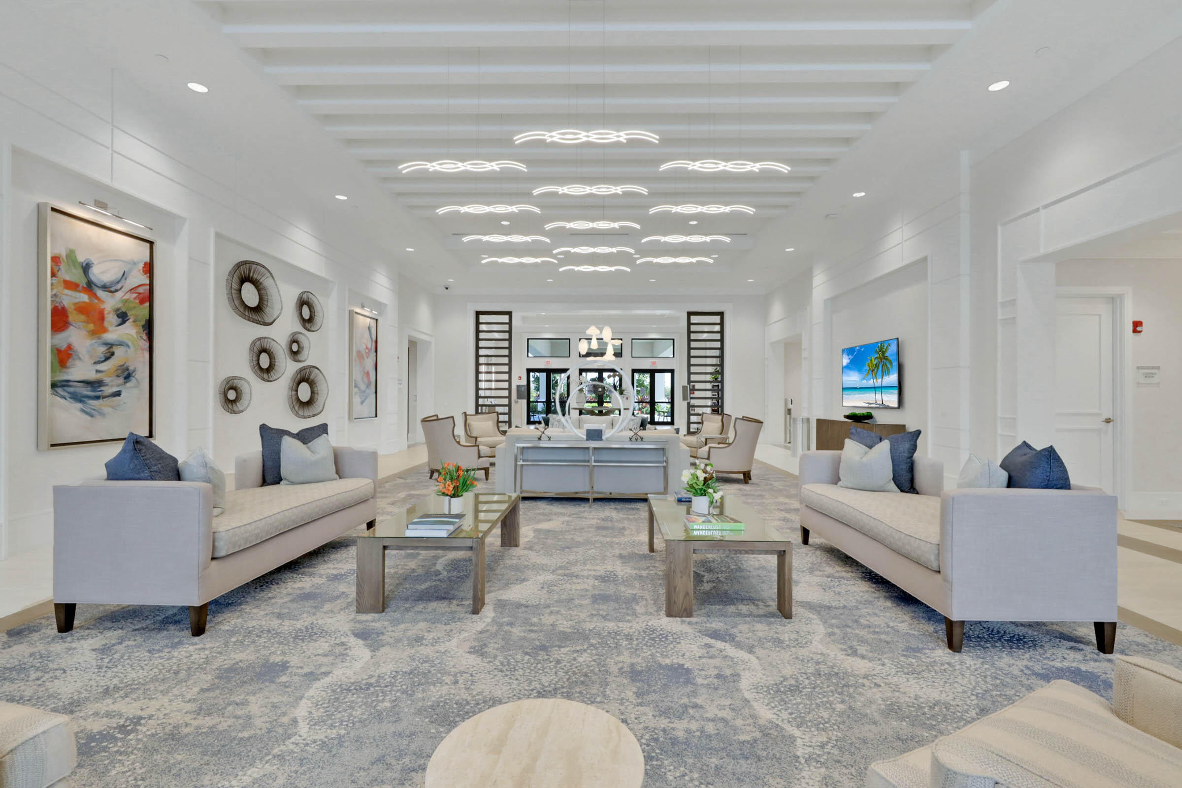 VALENCIA CAY/RIVERLAND - Residential