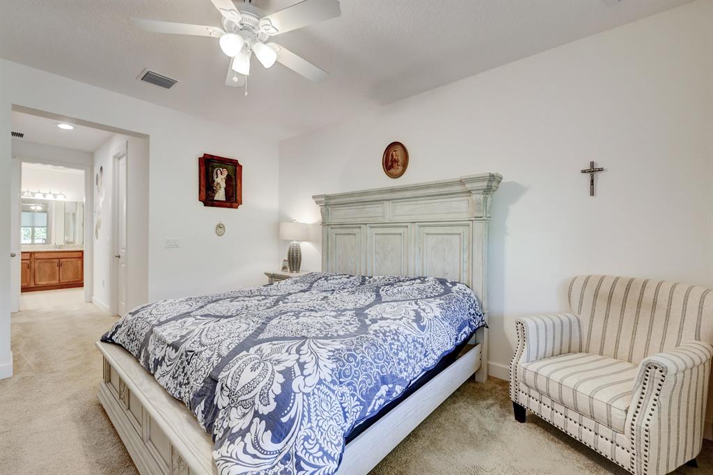 VALENCIA CAY/RIVERLAND - Residential