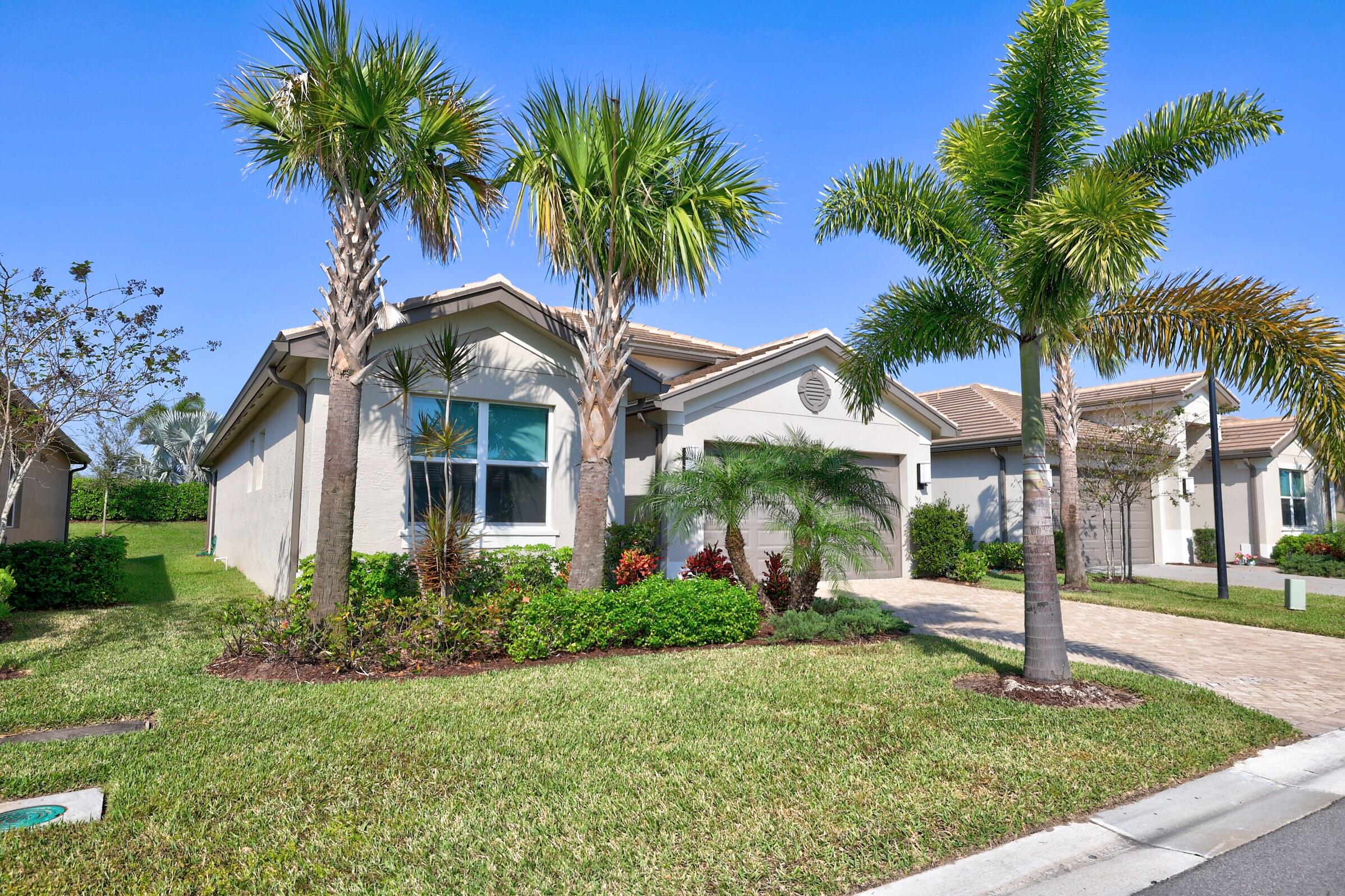 VALENCIA CAY/RIVERLAND - Residential