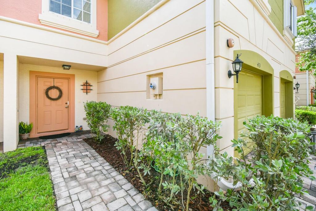 Photo of 473 SE Bloxham Way, Stuart, FL 34997 (MLS # R11104746)