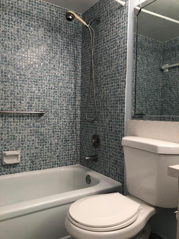 VENTNOR B CONDO - Residential Lease