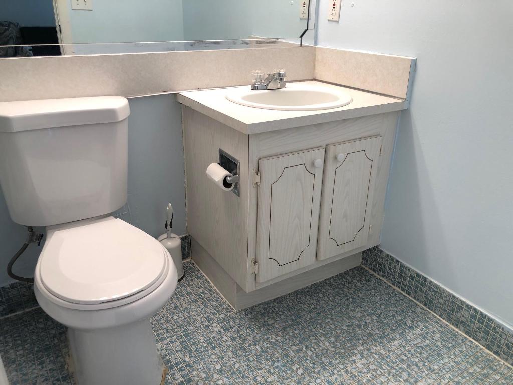 VENTNOR B CONDO - Residential Lease