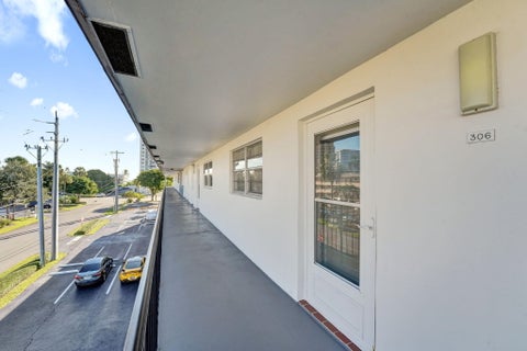 Tiny photo for 1501 S OCEAN Boulevard #306, Lauderdale By The Sea, FL 33062 (MLS # B26087843)