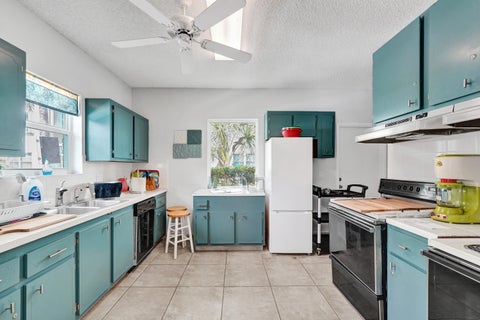 Tiny photo for 1501 S OCEAN Boulevard #306, Lauderdale By The Sea, FL 33062 (MLS # B26087843)