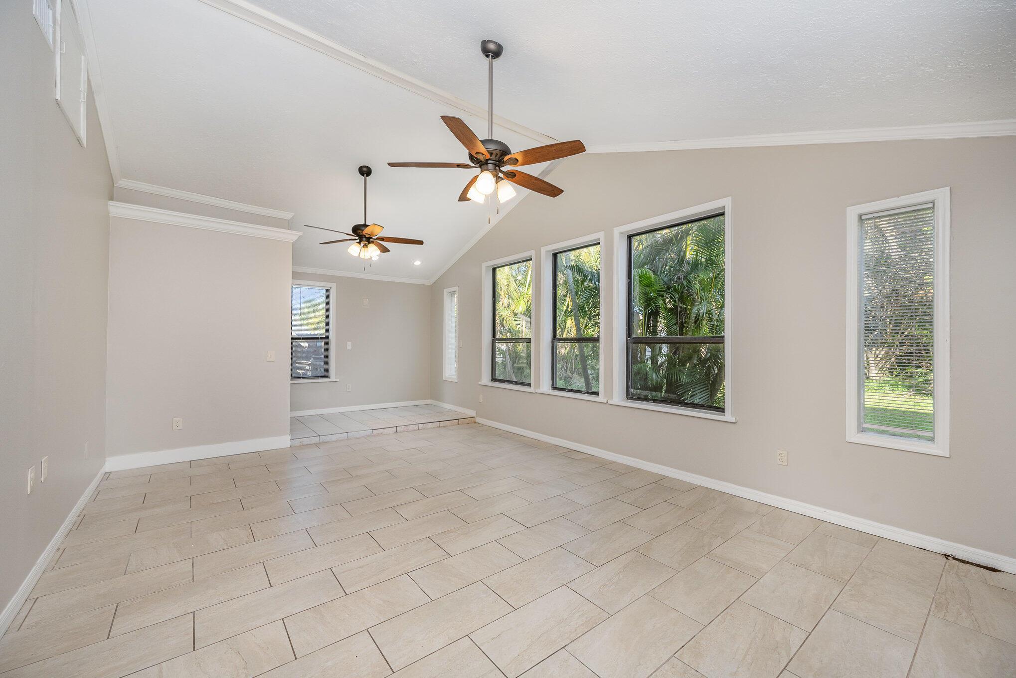 PORT ST LUCIE SECTION 18 - Residential