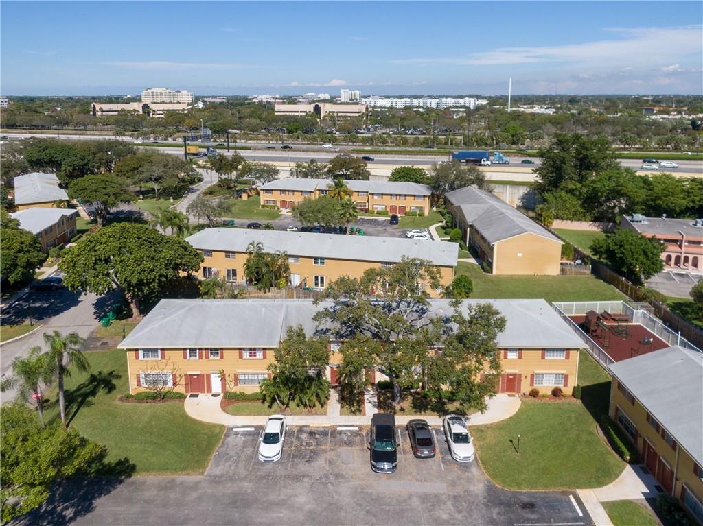 Arrowhead Golf and Tennis - Residential