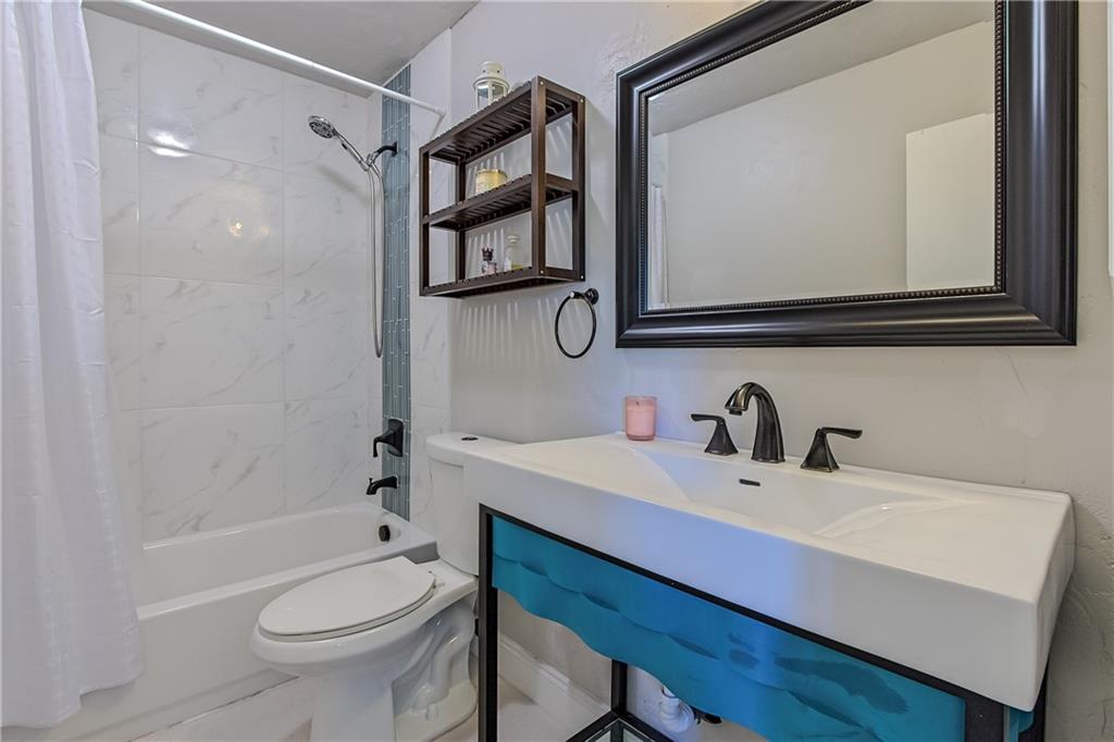 Arrowhead Golf and Tennis - Residential