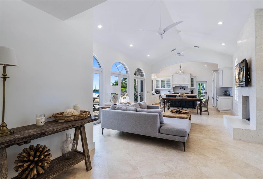 PALM BEACH LAKE WORTH EST - Residential