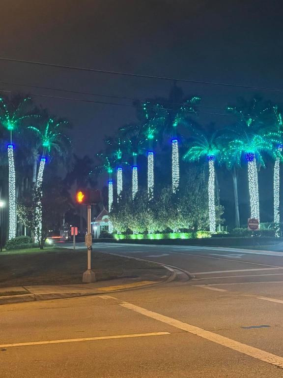 7685 Lexington Club Boulevard C