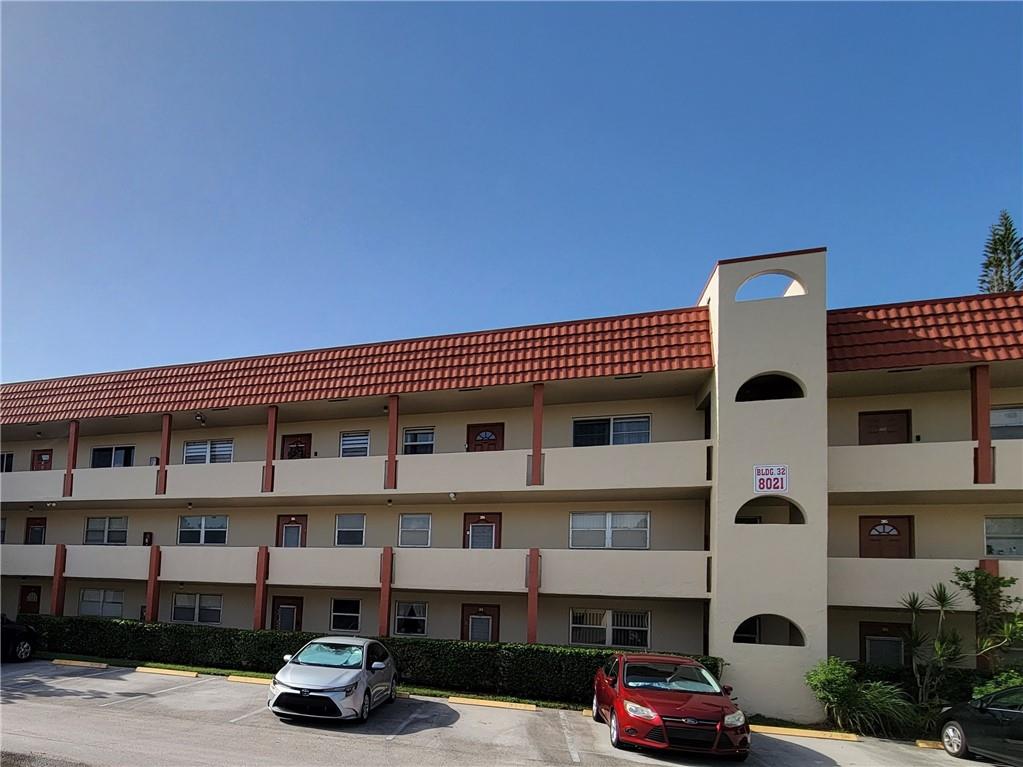 Sunrise Lakes Phase 1 - Residential