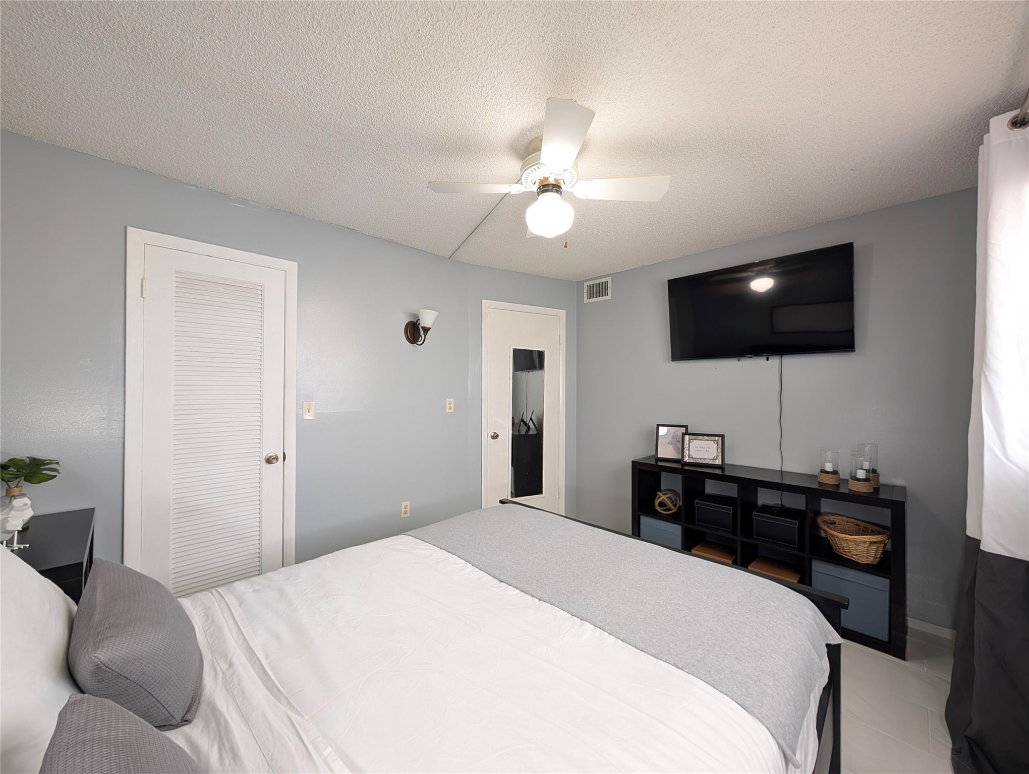 Sunrise Lakes Phase 1 - Residential