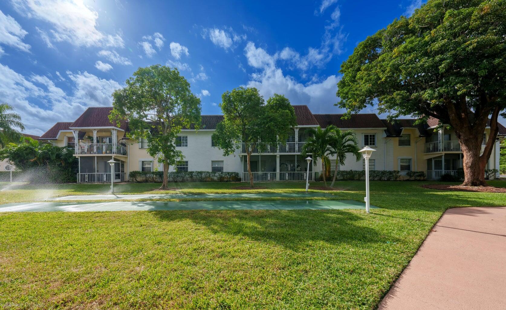 BROOKFIELD GARDENS NORTH - Residential Lease