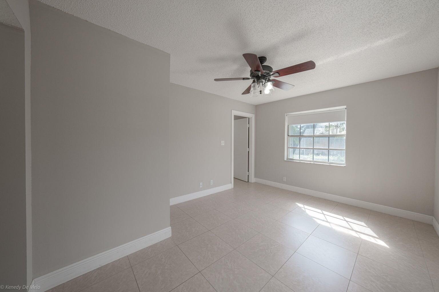 BROOKFIELD GARDENS NORTH - Residential Lease