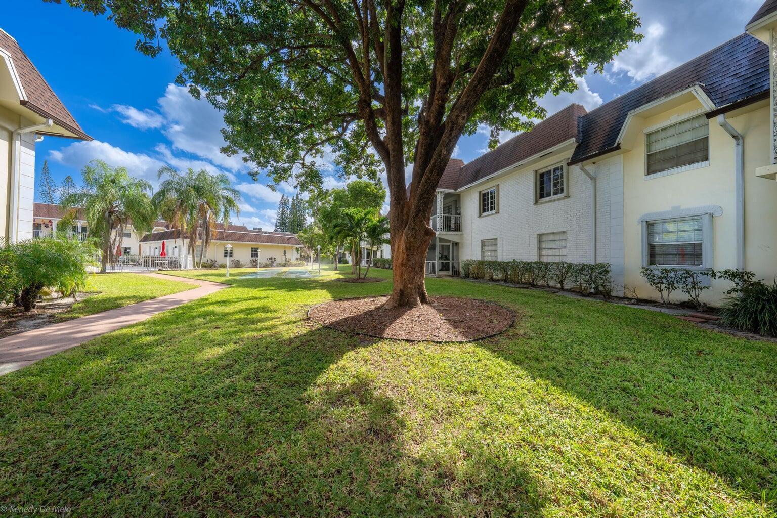 BROOKFIELD GARDENS NORTH - Residential Lease