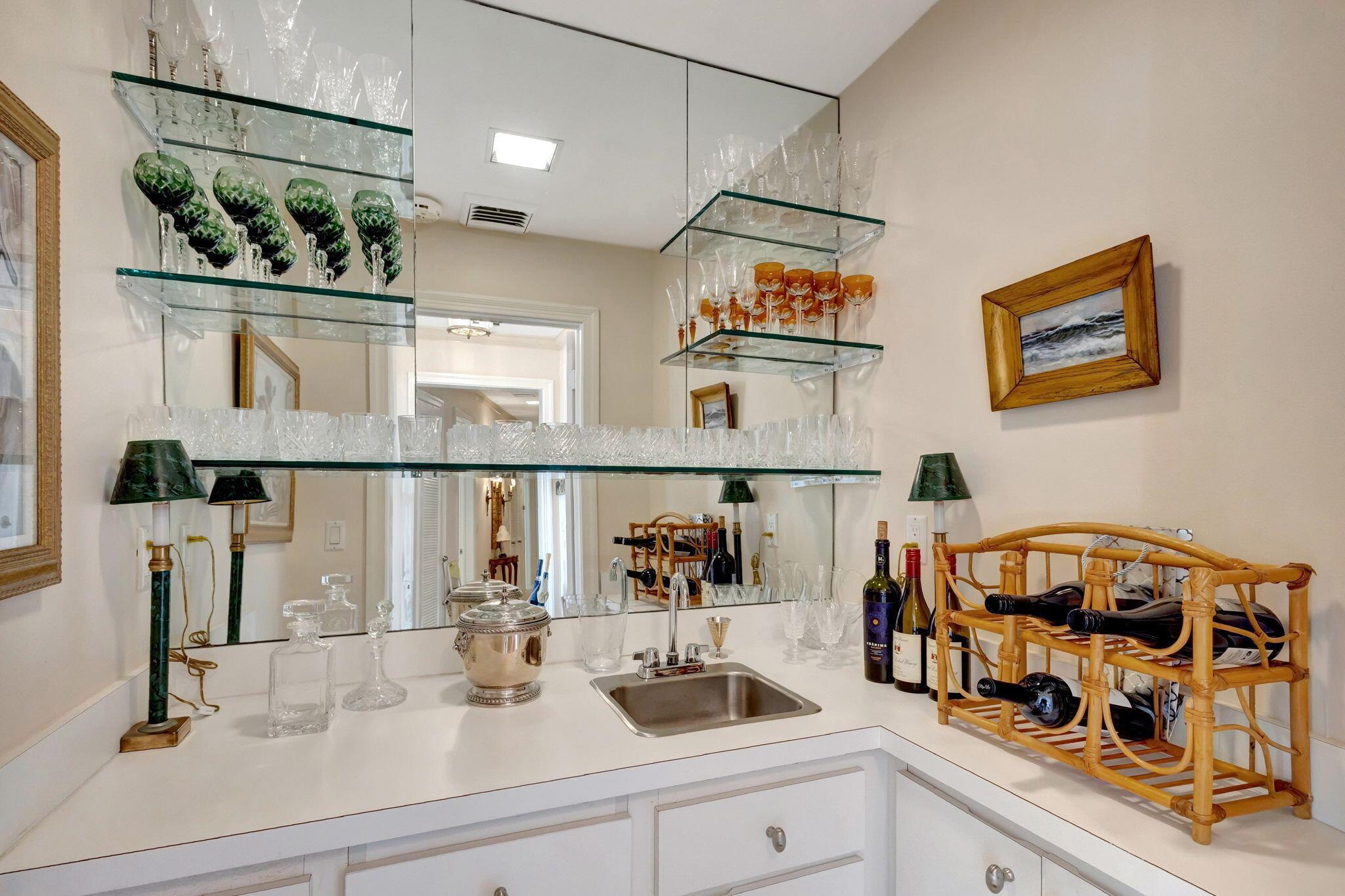 GREATHOUSE CONDO - Residential