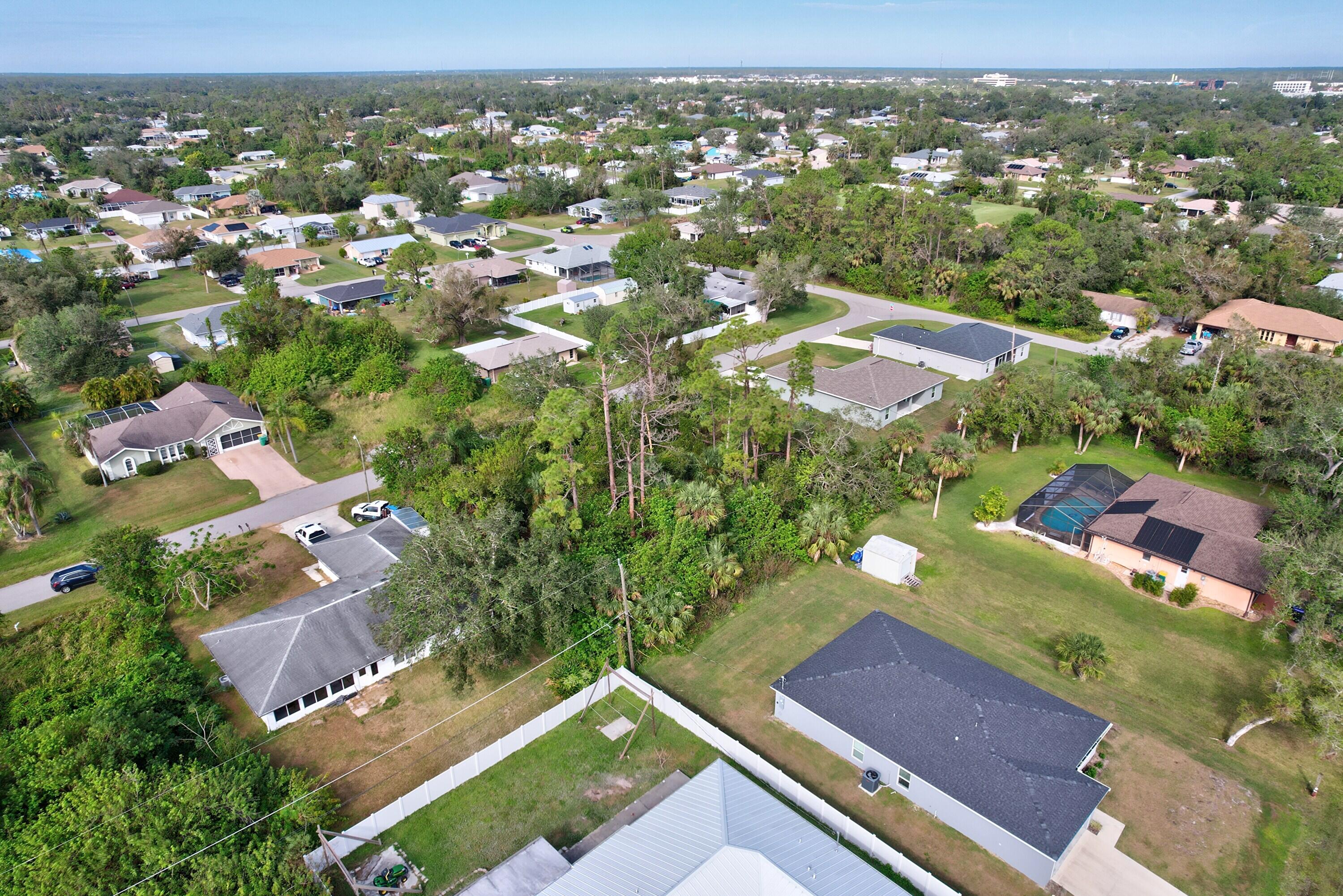 PORT CHARLOTTE SEC 23 - Land