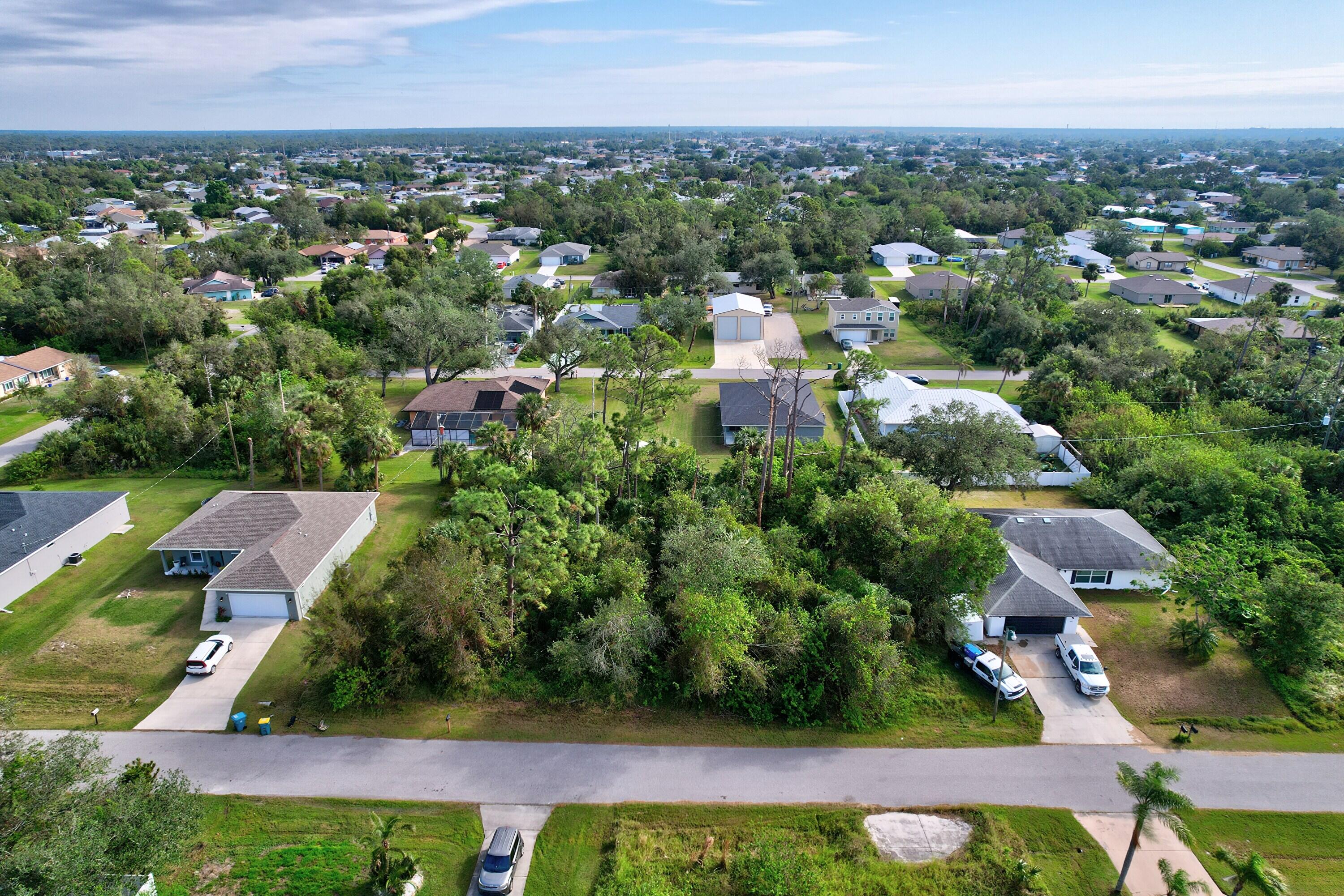 PORT CHARLOTTE SEC 23 - Land