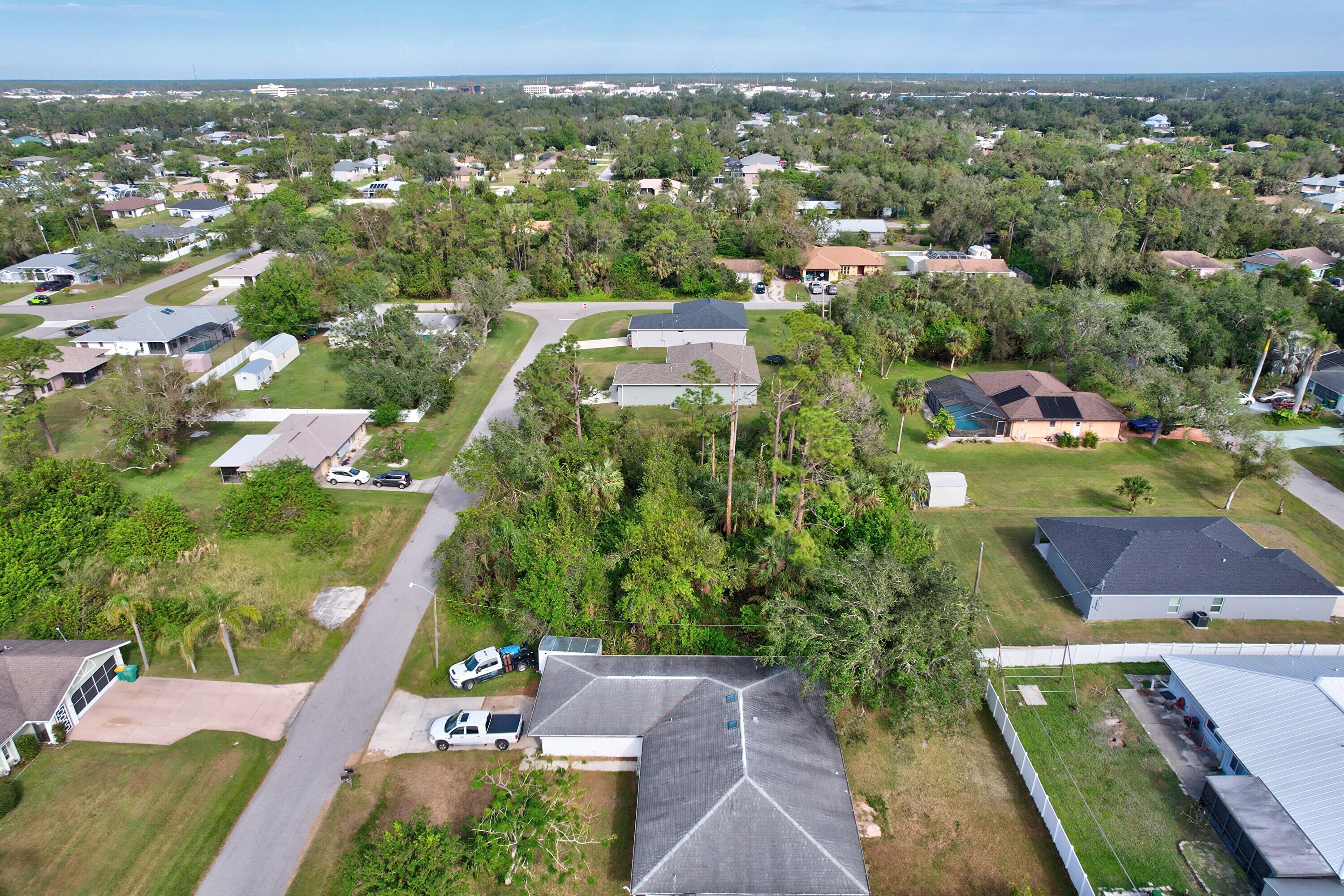 PORT CHARLOTTE SEC 23 - Land