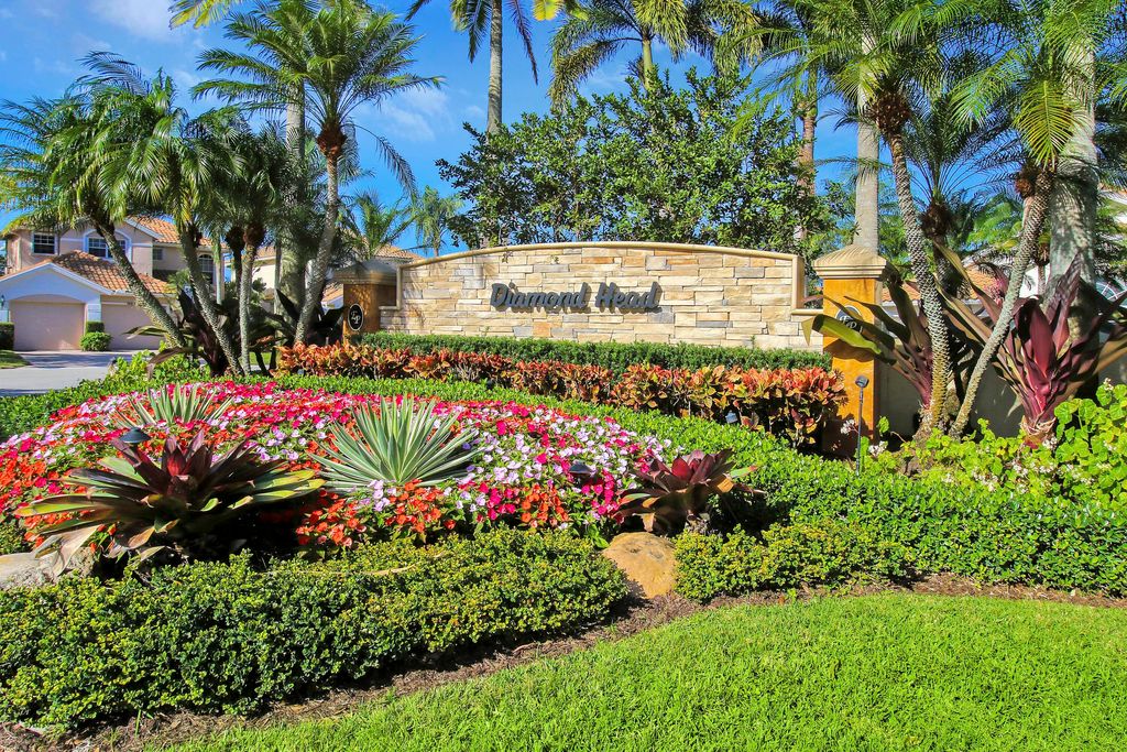 Photo of 1008 Diamond Head Way, Palm Beach Gardens, FL 33418 (MLS # R10963074)
