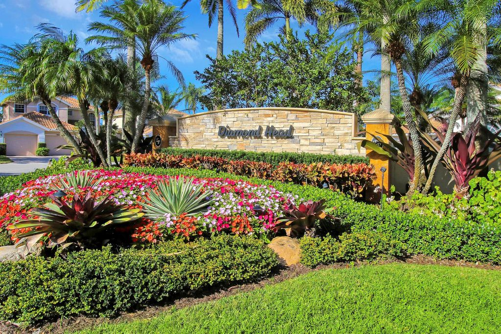 Photo of 1008 Diamond Head Way, Palm Beach Gardens, FL 33418 (MLS # R10963074)