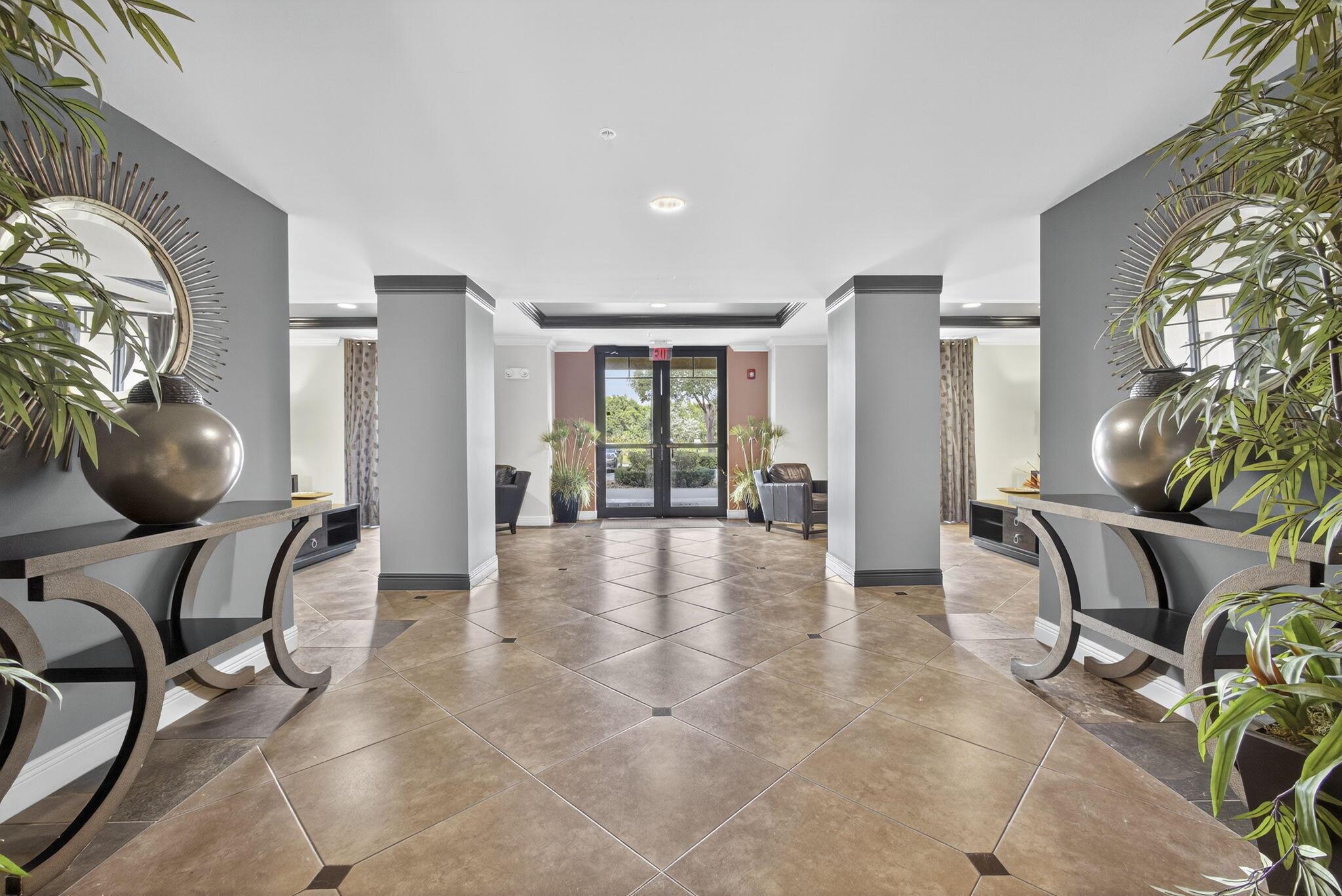 RESIDENCES AT MIDTOWN CON - Residential