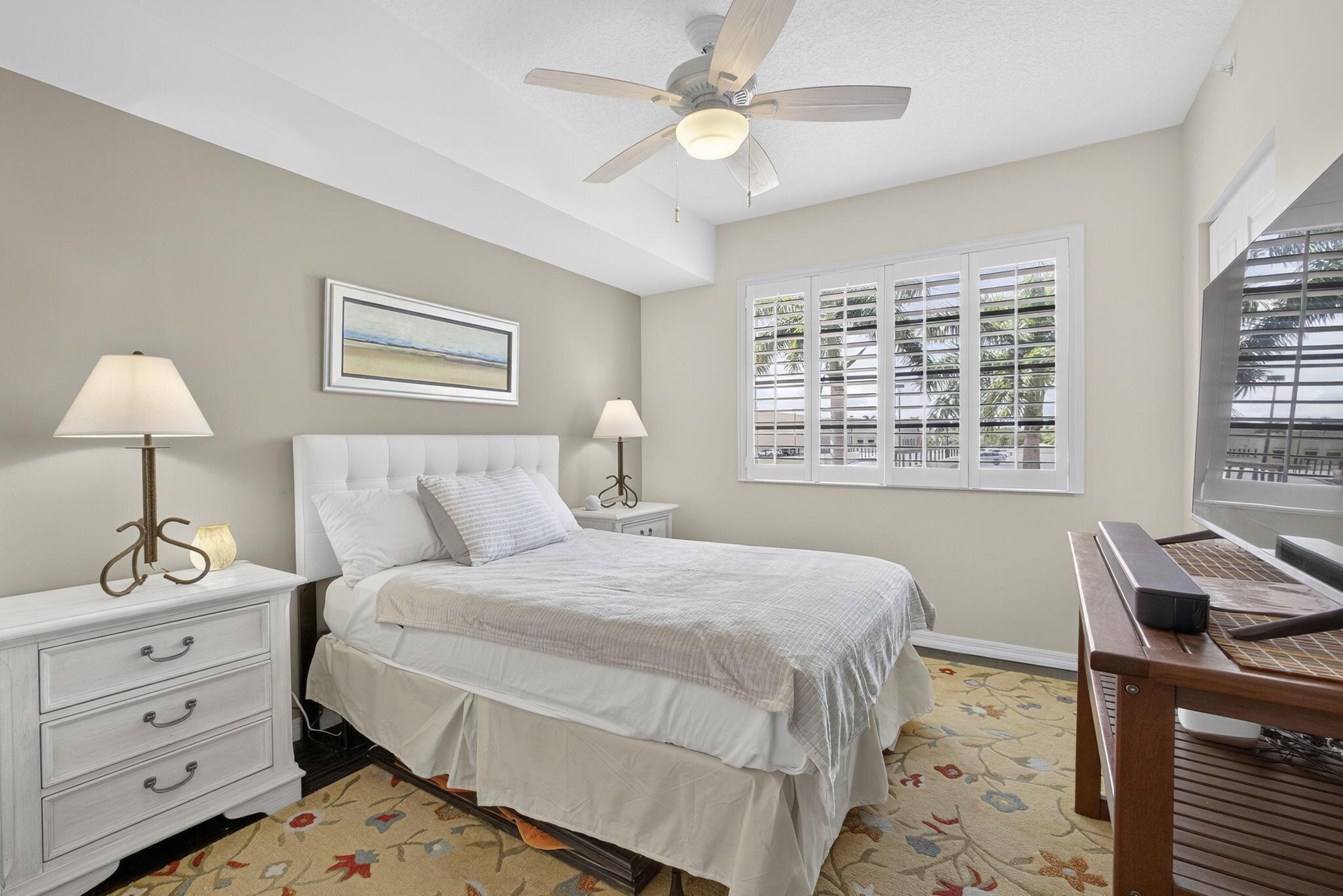 RESIDENCES AT MIDTOWN CON - Residential