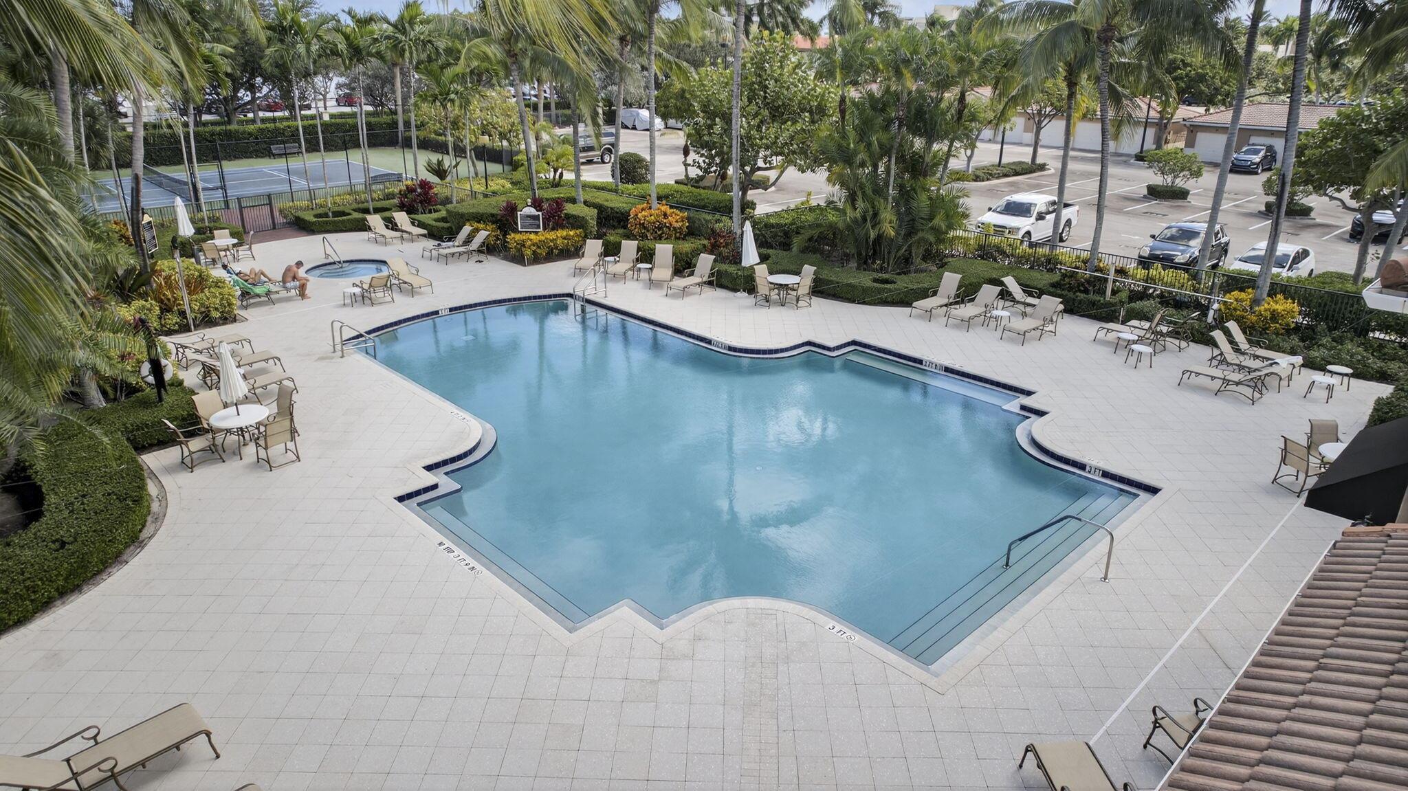 RESIDENCES AT MIDTOWN CON - Residential