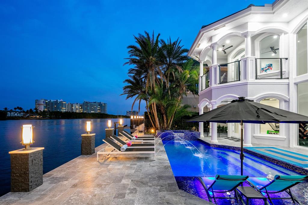 BOCA HARBOUR ISLAND SEC - Residential