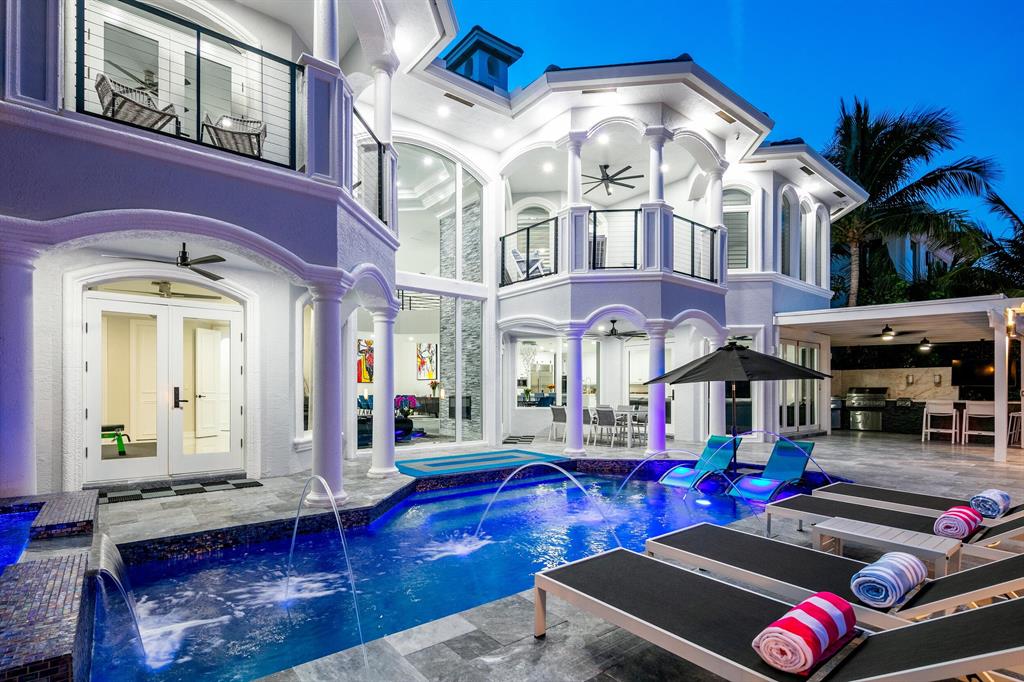 BOCA HARBOUR ISLAND SEC - Residential