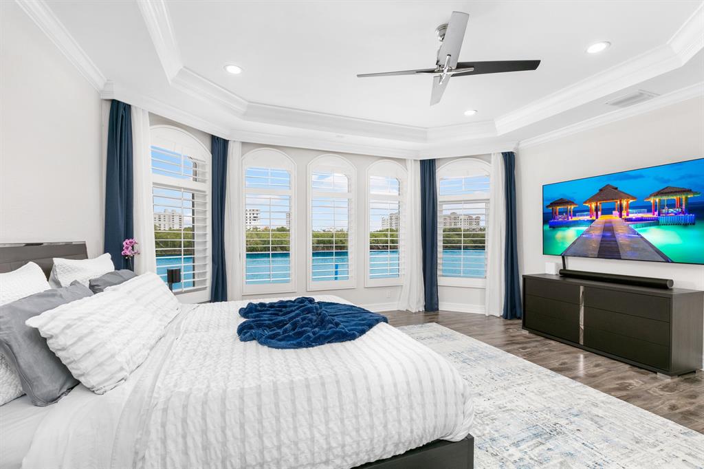 BOCA HARBOUR ISLAND SEC - Residential