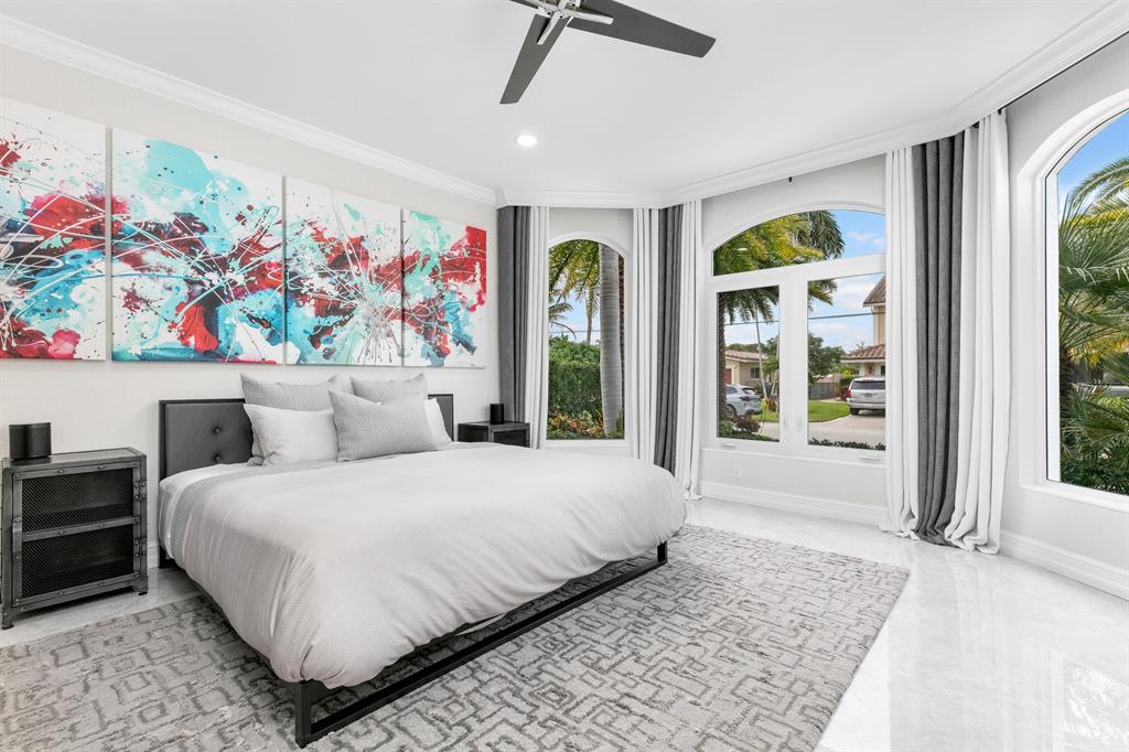 BOCA HARBOUR ISLAND SEC - Residential