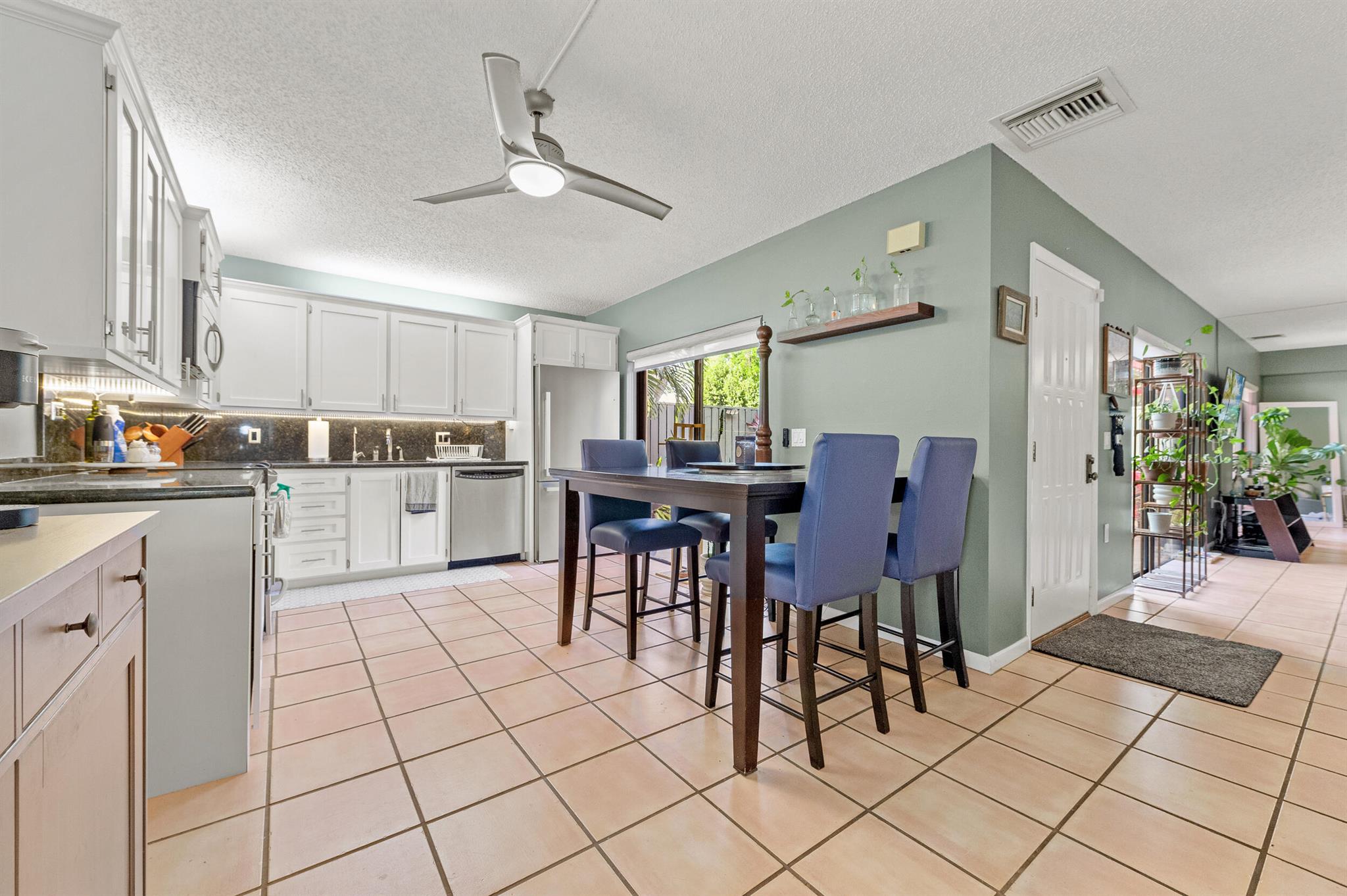 1700 Embassy Drive 504