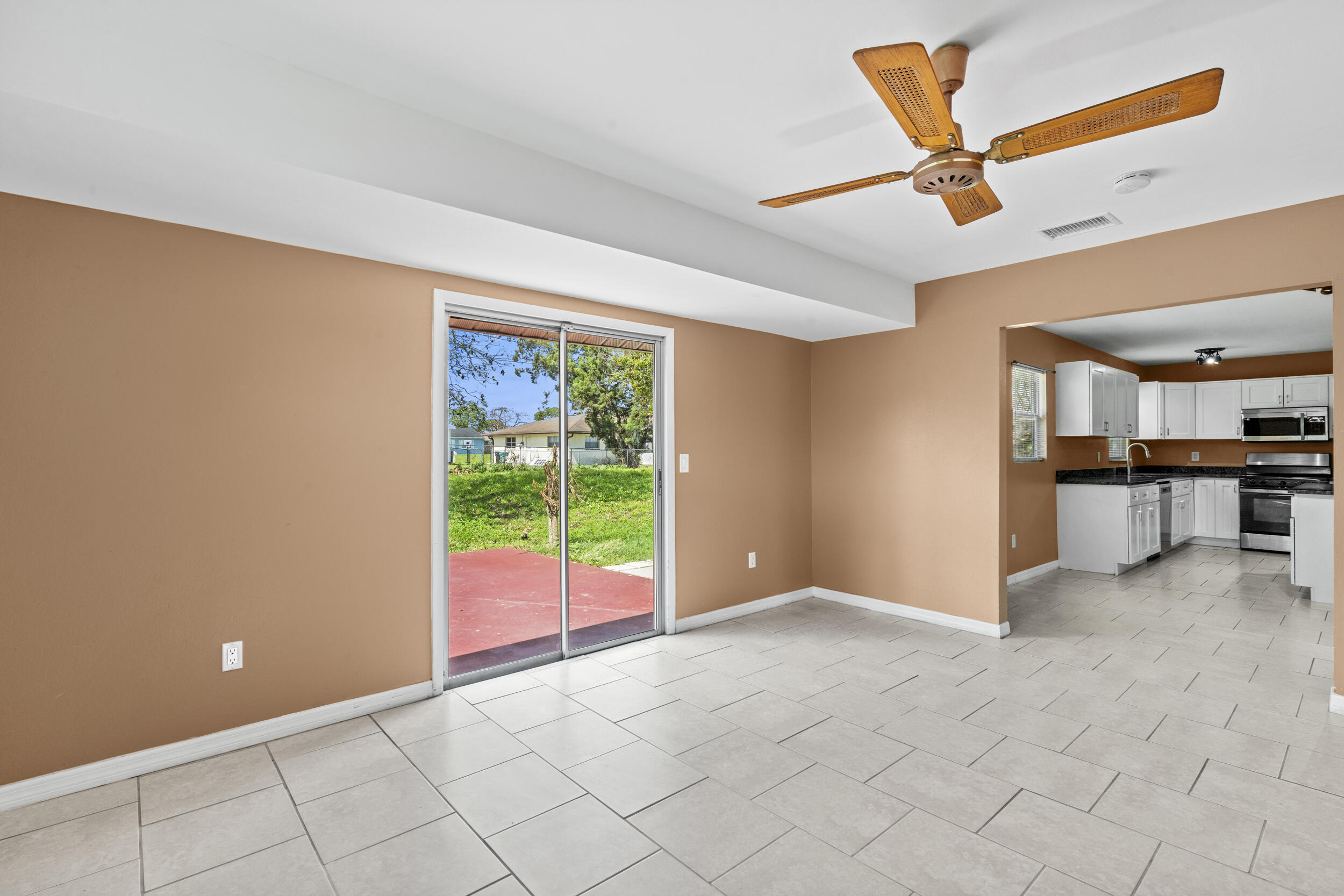 PORT ST LUCIE SECTION 13 - Residential