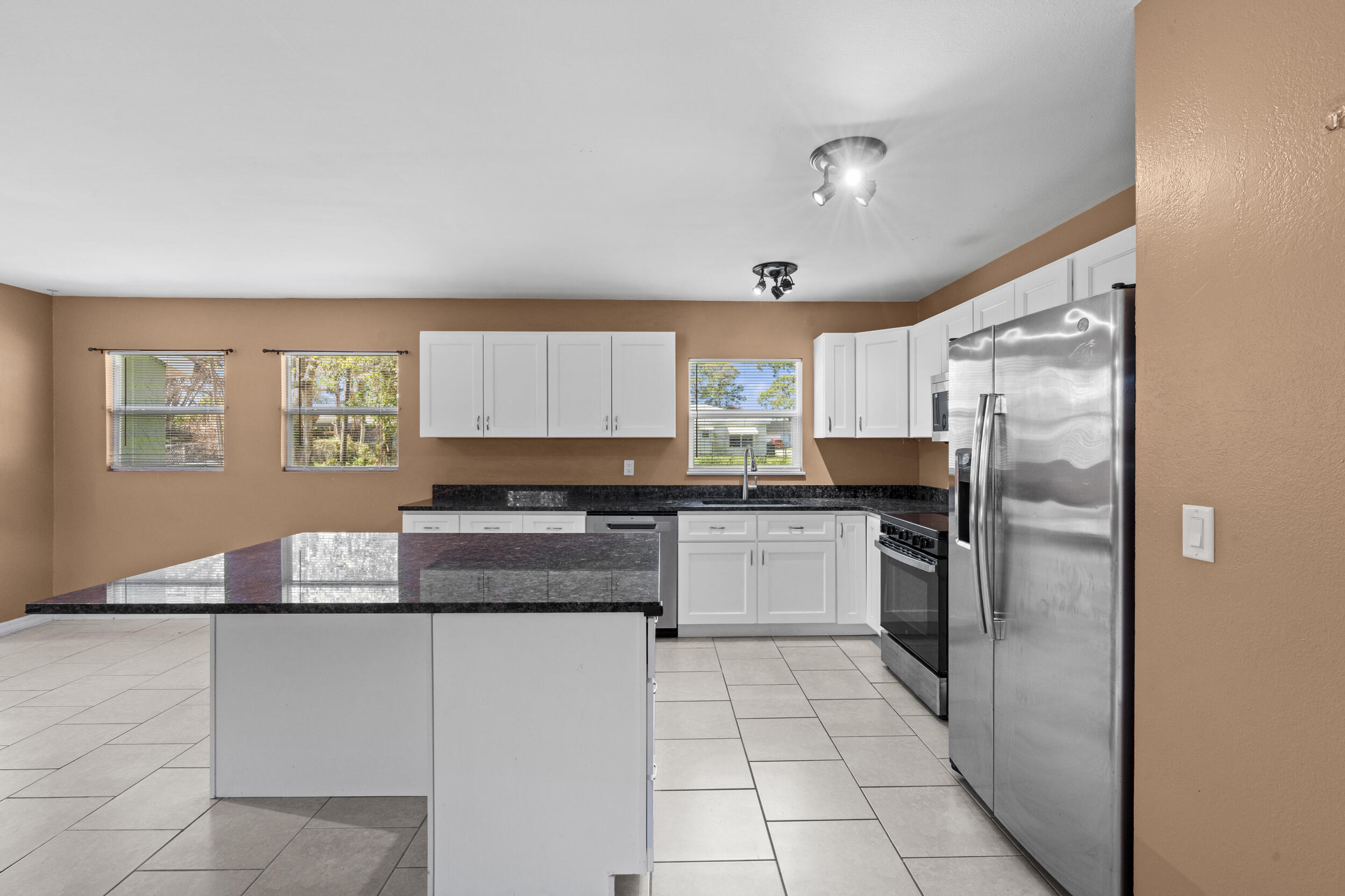 PORT ST LUCIE SECTION 13 - Residential