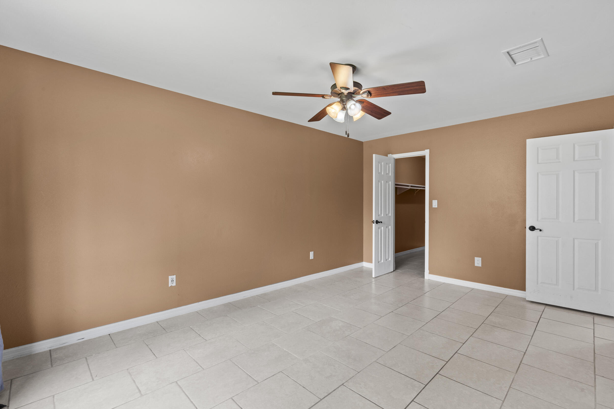 PORT ST LUCIE SECTION 13 - Residential