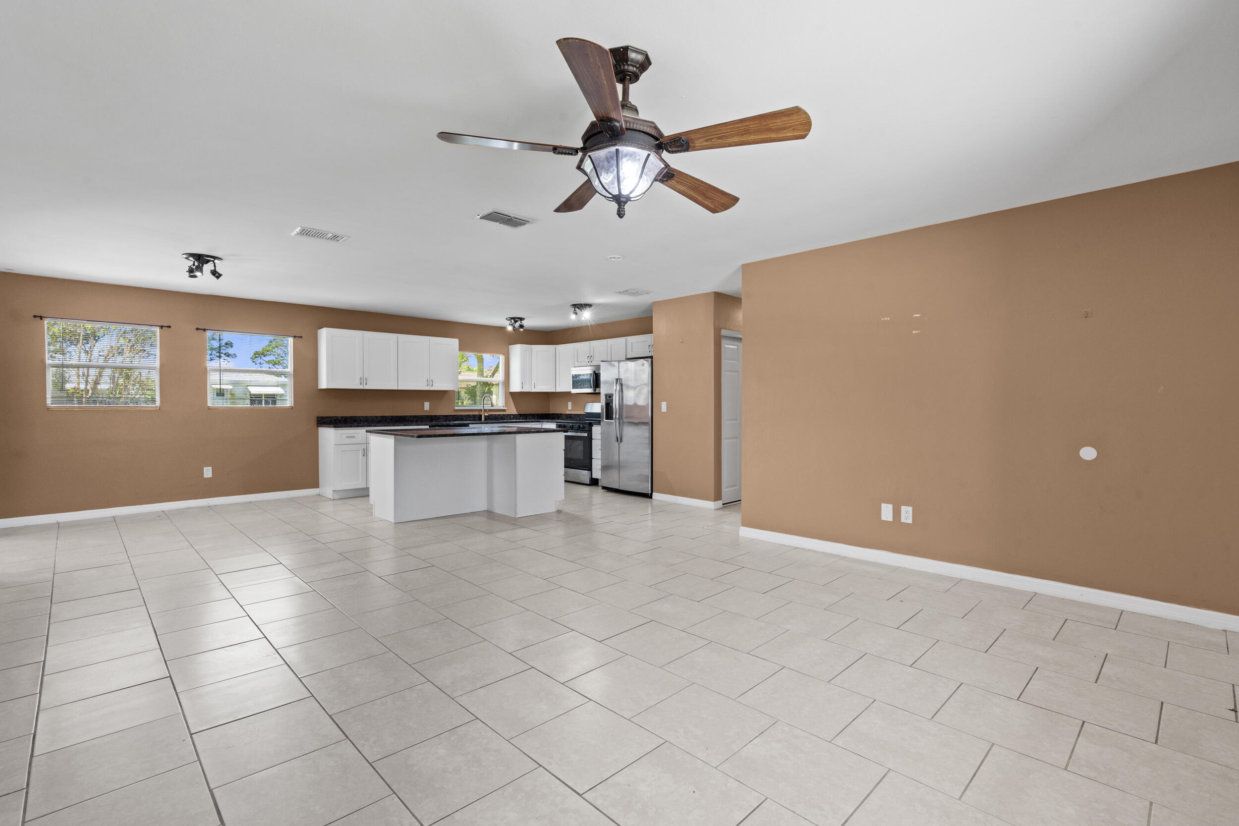 PORT ST LUCIE SECTION 13 - Residential