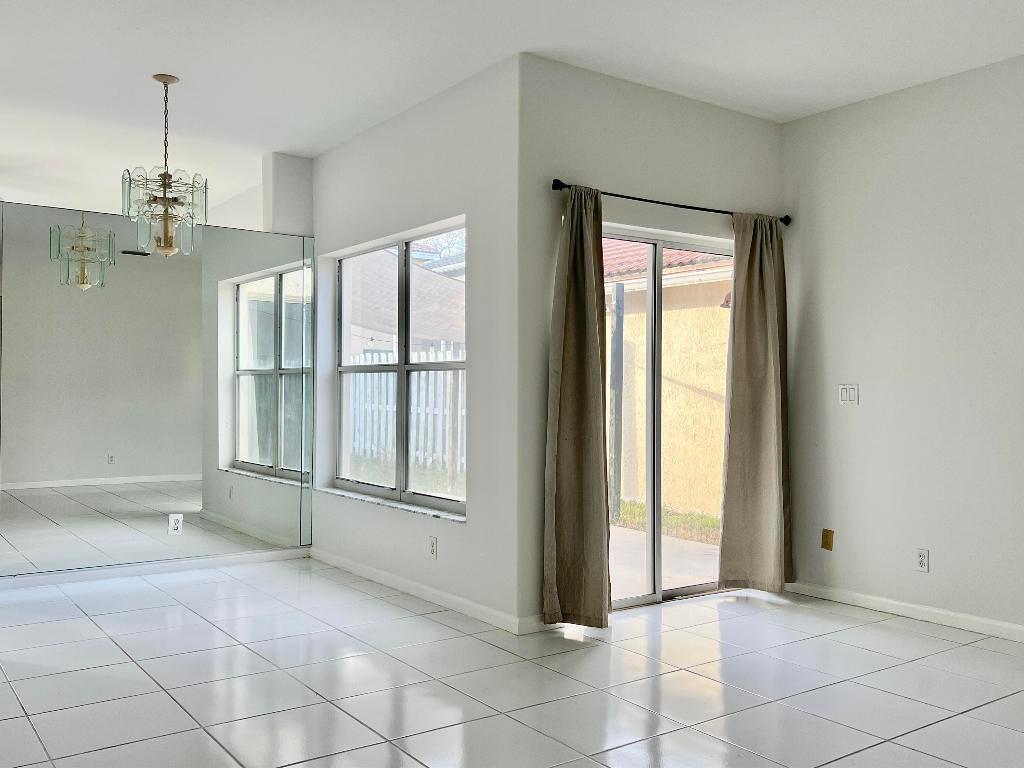 6909 Desert Inn Terrace